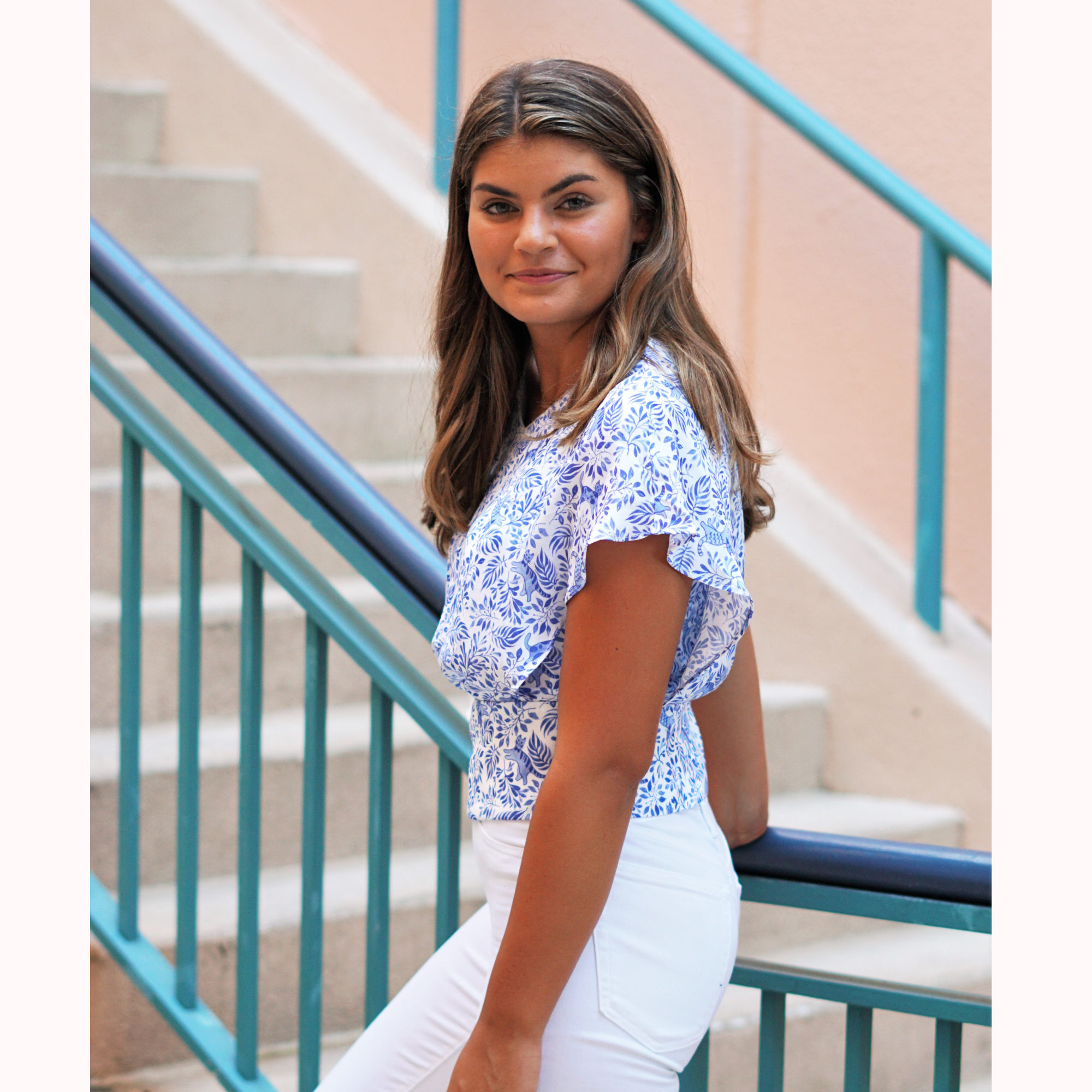 BLUE PAISLEY KITTEN BUTTERFLY SLEEVE TOP